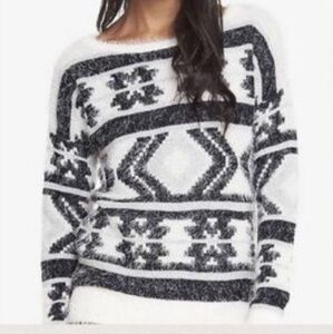 🚨LAST CALL🚨 Express Aztec Fuzzy Knit Sweater Women's Extra Small Soft & Comfy
